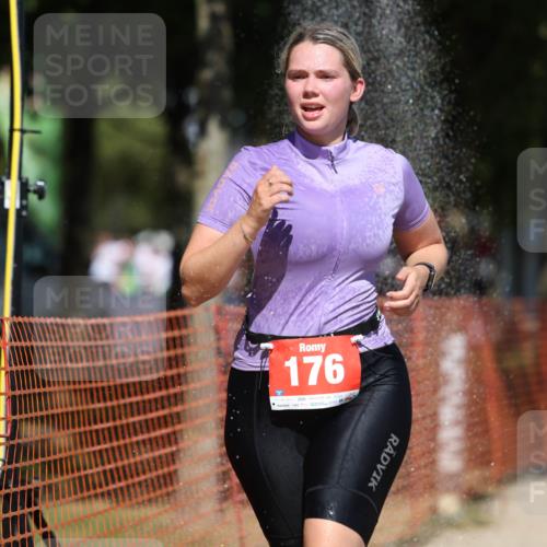 07.09.2025 - 19. Norderstedt Triathlon Michael Strokosch http://msf.ph/oto/8804830 07.09.2025 13:14:48 Laufen 176, 1382 meine-sportfotos.de
