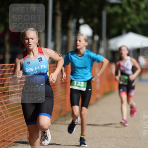 07.09.2025 - 19. Norderstedt Triathlon Michael Strokosch http://msf.ph/oto/8804836 07.09.2025 11:06:30 Laufen 67, 75, 133 meine-sportfotos.de