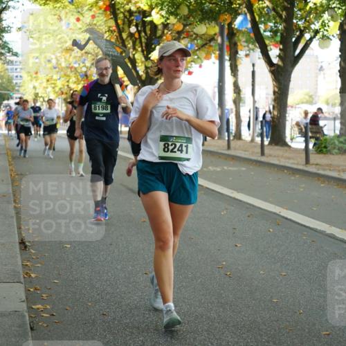 07.09.2025 - BARMER Alsterlauf Yannick Fuchs http://msf.ph/oto/8804853 07.09.2025 11:52:59 Laufen 8198, 8241 meine-sportfotos.de