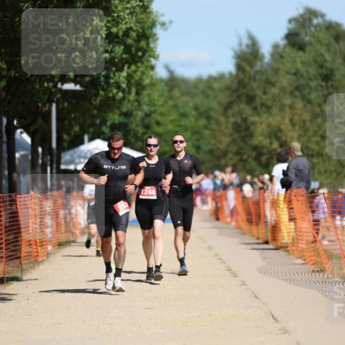 07.09.2025 - 19. Norderstedt Triathlon Michael Strokosch http://msf.ph/oto/8804920 07.09.2025 12:37:02 Laufen 253, 260, 1244, 1248, 1311, 1369 meine-sportfotos.de
