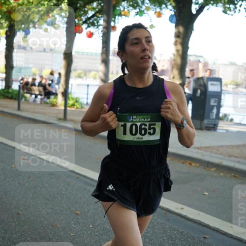 07.09.2025 - BARMER Alsterlauf Yannick Fuchs http://msf.ph/oto/8804932 07.09.2025 11:53:04 Laufen 36, 1065 meine-sportfotos.de