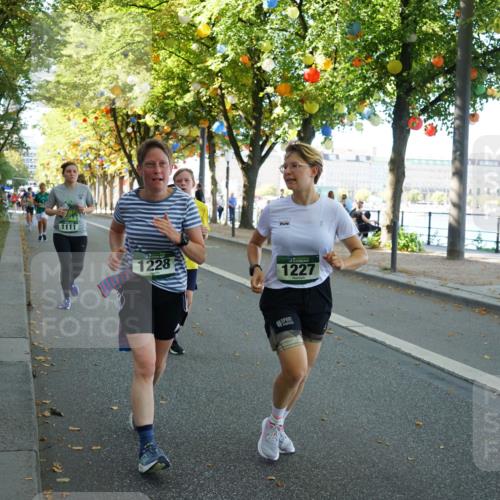 07.09.2025 - BARMER Alsterlauf Yannick Fuchs http://msf.ph/oto/8804960 07.09.2025 11:53:08 Laufen 1111, 20, 1228, 1227 meine-sportfotos.de