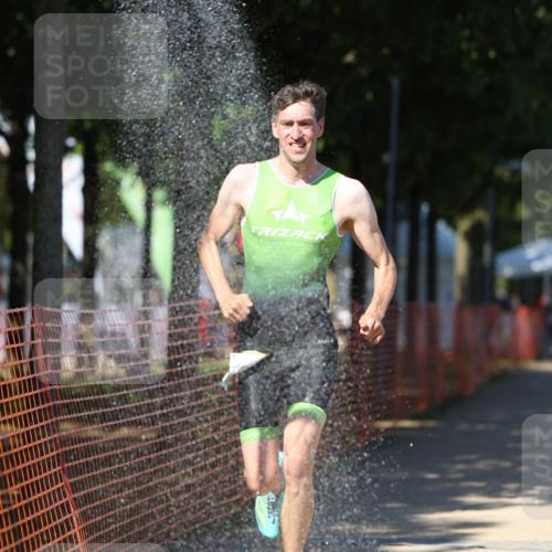 07.09.2025 - 19. Norderstedt Triathlon Michael Strokosch http://msf.ph/oto/8804984 07.09.2025 14:58:38 Laufen 1003 meine-sportfotos.de