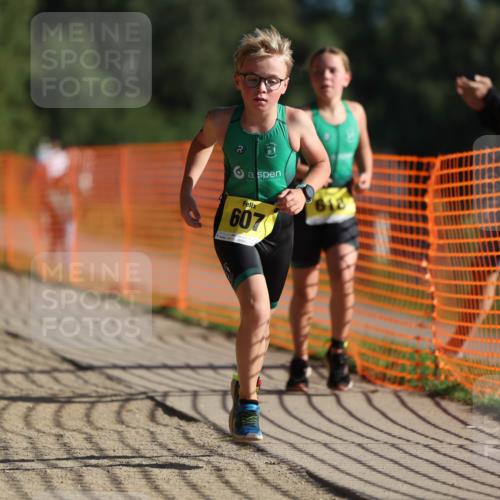 07.09.2025 - 19. Norderstedt Triathlon Michael Strokosch http://msf.ph/oto/8805013 07.09.2025 09:44:45 Laufen 559, 598, 603, 607, 618 meine-sportfotos.de