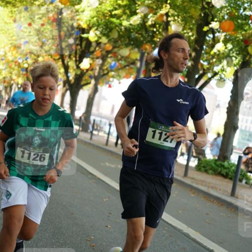 07.09.2025 - BARMER Alsterlauf Yannick Fuchs http://msf.ph/oto/8805024 07.09.2025 11:53:14 Laufen 36, 1126, 36, 1121 meine-sportfotos.de