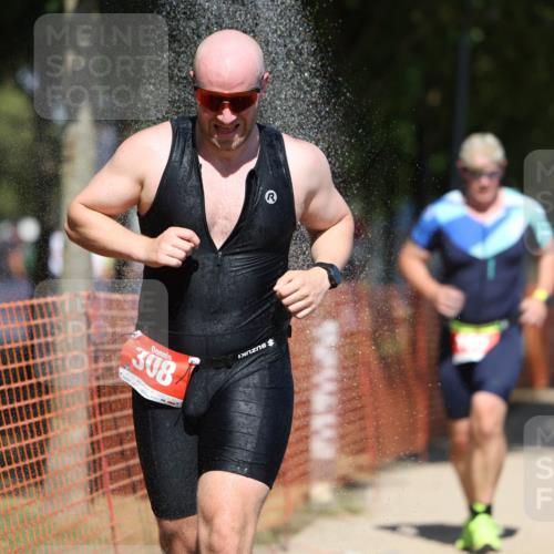 07.09.2025 - 19. Norderstedt Triathlon Michael Strokosch http://msf.ph/oto/8805060 07.09.2025 13:15:07 Laufen 166, 173, 308, 1264 meine-sportfotos.de