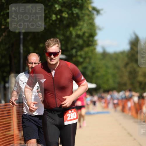 07.09.2025 - 19. Norderstedt Triathlon Michael Strokosch http://msf.ph/oto/8805098 07.09.2025 12:37:14 Laufen 280, 719, 738, 861, 1339 meine-sportfotos.de