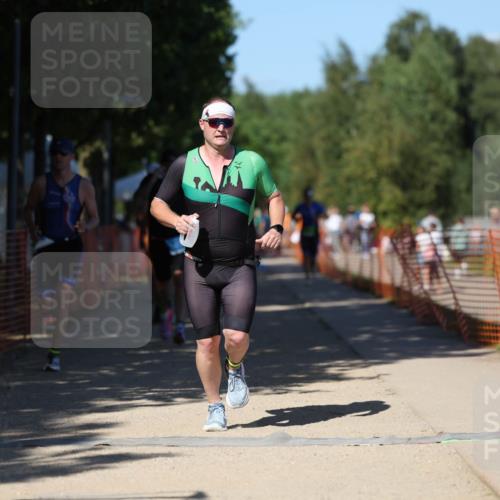 07.09.2025 - 19. Norderstedt Triathlon Michael Strokosch http://msf.ph/oto/8805134 07.09.2025 14:58:52 Laufen 373, 1000, 1011, 1018, 1034, 1042, 1459 meine-sportfotos.de