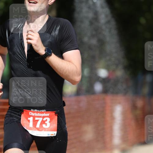 07.09.2025 - 19. Norderstedt Triathlon Michael Strokosch http://msf.ph/oto/8805182 07.09.2025 13:15:16 Laufen 173, 346 meine-sportfotos.de