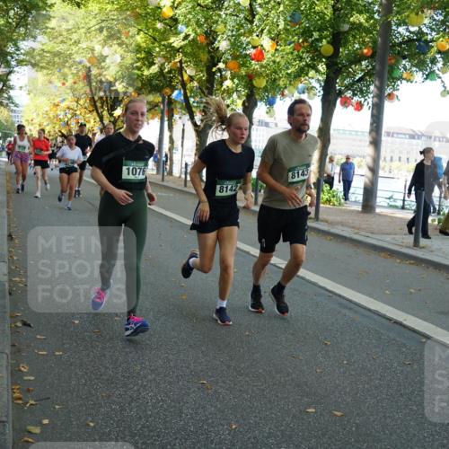 07.09.2025 - BARMER Alsterlauf Yannick Fuchs http://msf.ph/oto/8805285 07.09.2025 11:53:30 Laufen 1076, 8142, 8143 meine-sportfotos.de