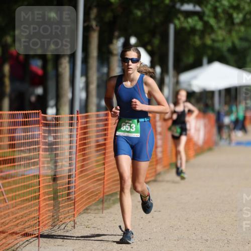 07.09.2025 - 19. Norderstedt Triathlon Michael Strokosch http://msf.ph/oto/8805304 07.09.2025 11:08:28 Laufen 653 meine-sportfotos.de