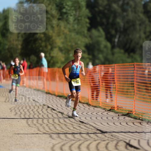 07.09.2025 - 19. Norderstedt Triathlon Michael Strokosch http://msf.ph/oto/8805322 07.09.2025 09:45:12 Laufen 567, 592 meine-sportfotos.de