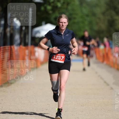 07.09.2025 - 19. Norderstedt Triathlon Michael Strokosch http://msf.ph/oto/8805335 07.09.2025 12:07:53 Laufen 1223, 1257 meine-sportfotos.de