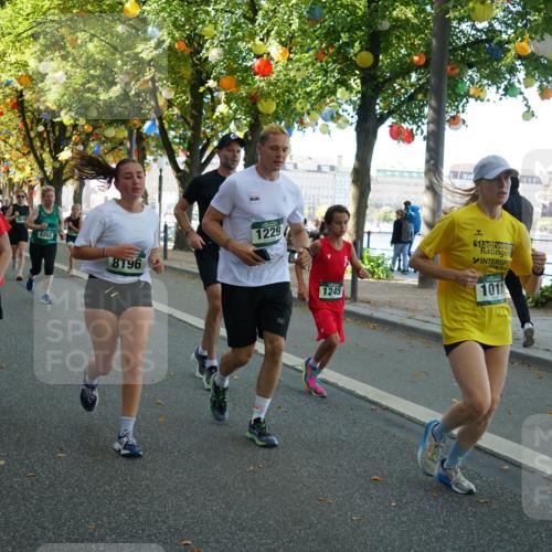 07.09.2025 - BARMER Alsterlauf Yannick Fuchs http://msf.ph/oto/8805371 07.09.2025 11:53:34 Laufen 1258, 07, 8202, 8196, 1229, 1245, 1011 meine-sportfotos.de