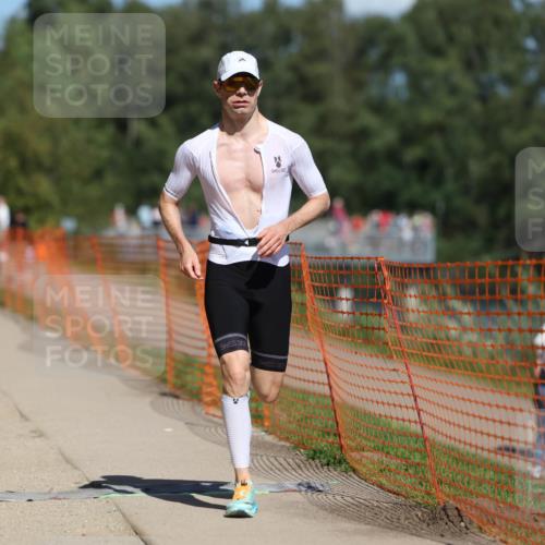 07.09.2025 - 19. Norderstedt Triathlon Michael Strokosch http://msf.ph/oto/8805379 07.09.2025 13:15:38 Laufen 236, 1252, 1297, 1337, 1366 meine-sportfotos.de