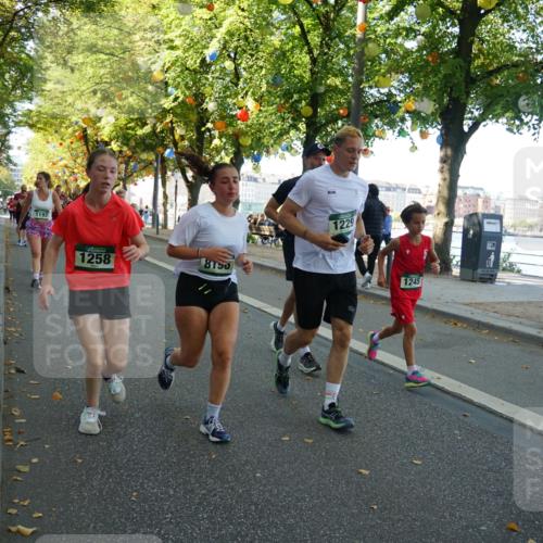 07.09.2025 - BARMER Alsterlauf Yannick Fuchs http://msf.ph/oto/8805383 07.09.2025 11:53:35 Laufen 1193, 1258, 8150, 1011, 1229, 1245, 4 meine-sportfotos.de