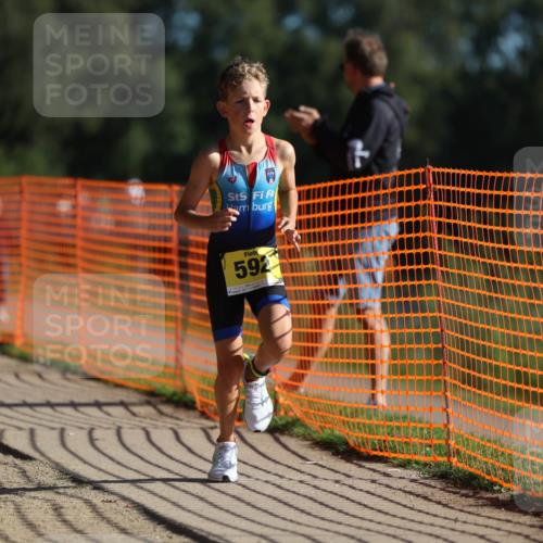 07.09.2025 - 19. Norderstedt Triathlon Michael Strokosch http://msf.ph/oto/8805390 07.09.2025 09:45:15 Laufen 592, 617 meine-sportfotos.de