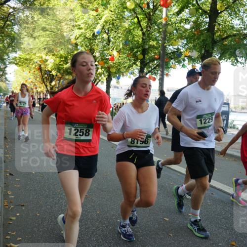 07.09.2025 - BARMER Alsterlauf Yannick Fuchs http://msf.ph/oto/8805409 07.09.2025 11:53:35 Laufen 1193, 36, 1258, 8156, 1229, 1245 meine-sportfotos.de