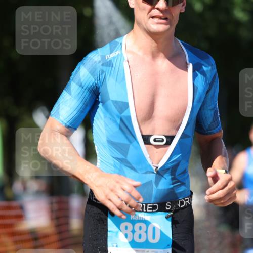 07.09.2025 - 19. Norderstedt Triathlon Michael Strokosch http://msf.ph/oto/8805444 07.09.2025 14:59:07 Laufen 428, 880, 997, 1010, 1416, 1462 meine-sportfotos.de