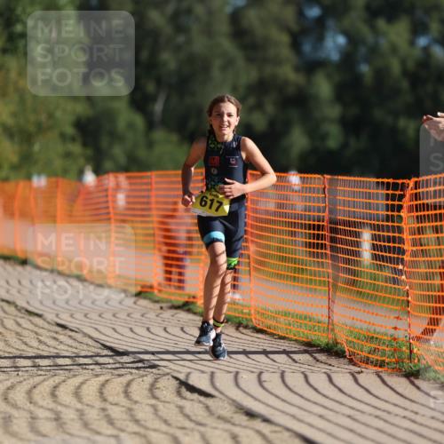 07.09.2025 - 19. Norderstedt Triathlon Michael Strokosch http://msf.ph/oto/8805445 07.09.2025 09:45:19 Laufen 592, 617 meine-sportfotos.de