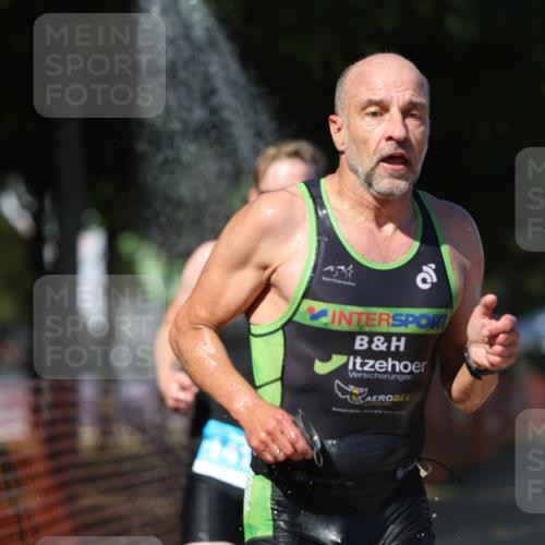 07.09.2025 - 19. Norderstedt Triathlon Michael Strokosch http://msf.ph/oto/8805508 07.09.2025 14:59:10 Laufen 428, 997, 1010, 1416 meine-sportfotos.de