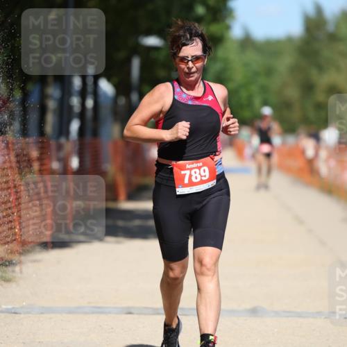 07.09.2025 - 19. Norderstedt Triathlon Michael Strokosch http://msf.ph/oto/8805526 07.09.2025 13:16:03 Laufen 789 meine-sportfotos.de