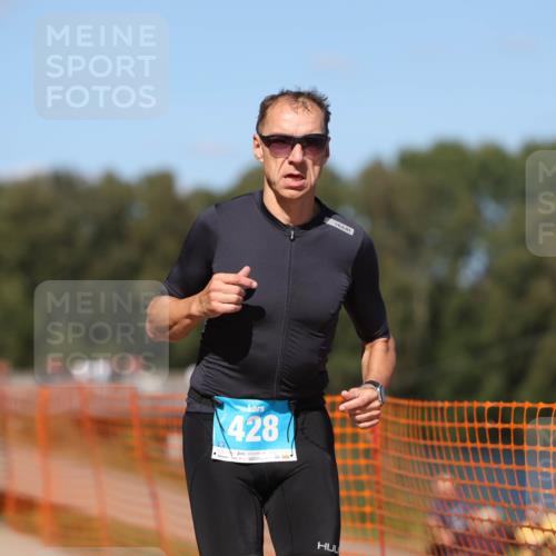 07.09.2025 - 19. Norderstedt Triathlon Michael Strokosch http://msf.ph/oto/8805559 07.09.2025 14:59:13 Laufen 428, 1416 meine-sportfotos.de