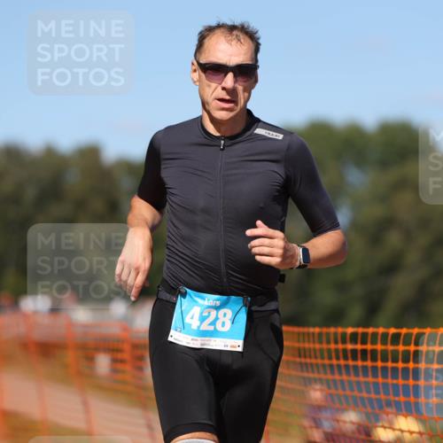 07.09.2025 - 19. Norderstedt Triathlon Michael Strokosch http://msf.ph/oto/8805563 07.09.2025 14:59:13 Laufen 428, 1416 meine-sportfotos.de