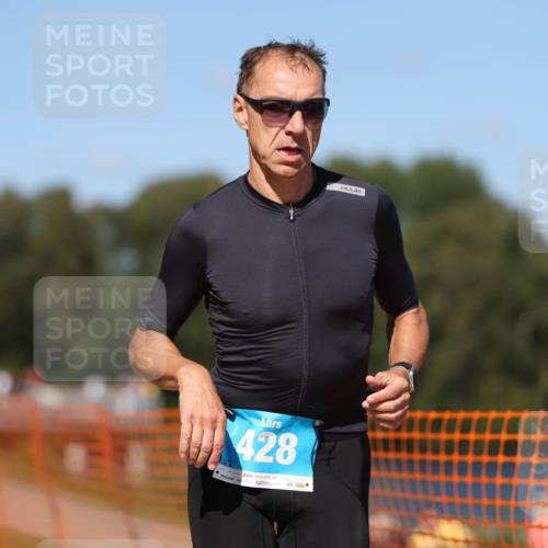 07.09.2025 - 19. Norderstedt Triathlon Michael Strokosch http://msf.ph/oto/8805571 07.09.2025 14:59:13 Laufen 428, 1416 meine-sportfotos.de