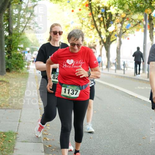 07.09.2025 - BARMER Alsterlauf Yannick Fuchs http://msf.ph/oto/8805595 07.09.2025 11:53:54 Laufen 82, 36, 1137, 36, 8285 meine-sportfotos.de