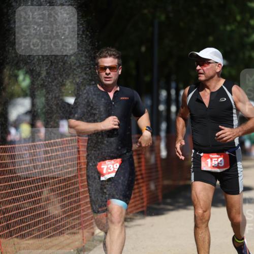 07.09.2025 - 19. Norderstedt Triathlon Michael Strokosch http://msf.ph/oto/8805605 07.09.2025 13:16:14 Laufen 159, 739, 1295 meine-sportfotos.de