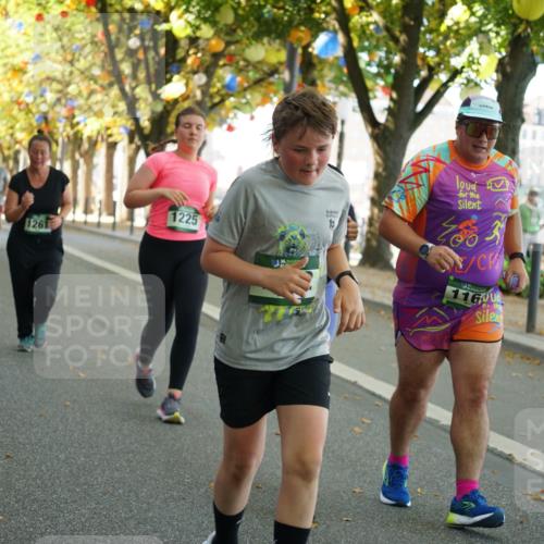 07.09.2025 - BARMER Alsterlauf Yannick Fuchs http://msf.ph/oto/8805690 07.09.2025 11:54:05 Laufen 1256, 1261, 1225, 36, 10, 11600 meine-sportfotos.de