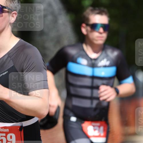 07.09.2025 - 19. Norderstedt Triathlon Michael Strokosch http://msf.ph/oto/8805706 07.09.2025 12:38:03 Laufen 136, 202, 302, 824, 859 meine-sportfotos.de