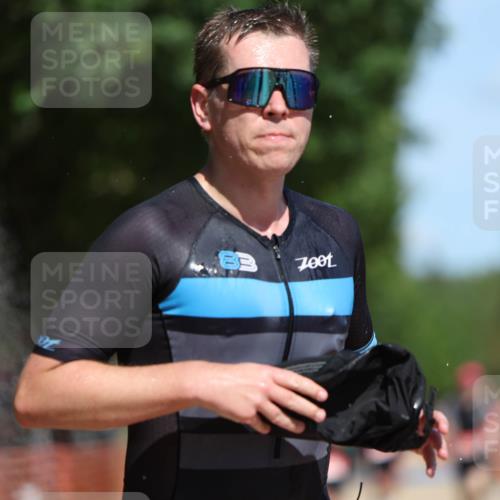 07.09.2025 - 19. Norderstedt Triathlon Michael Strokosch http://msf.ph/oto/8805713 07.09.2025 12:38:04 Laufen 136, 202, 302, 824, 859 meine-sportfotos.de