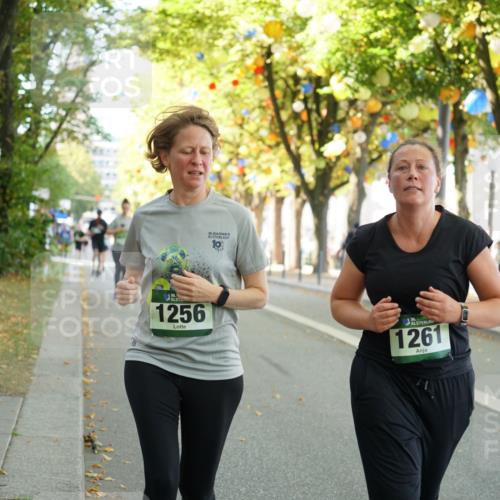 07.09.2025 - BARMER Alsterlauf Yannick Fuchs http://msf.ph/oto/8805732 07.09.2025 11:54:08 Laufen 36, 1256, 1261 meine-sportfotos.de