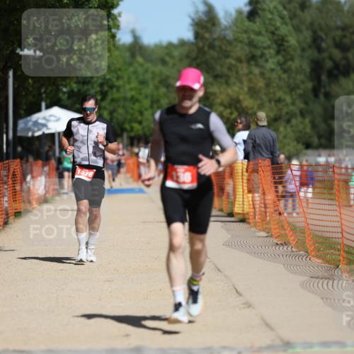 07.09.2025 - 19. Norderstedt Triathlon Michael Strokosch http://msf.ph/oto/8805739 07.09.2025 12:38:08 Laufen 136, 202, 1378 meine-sportfotos.de