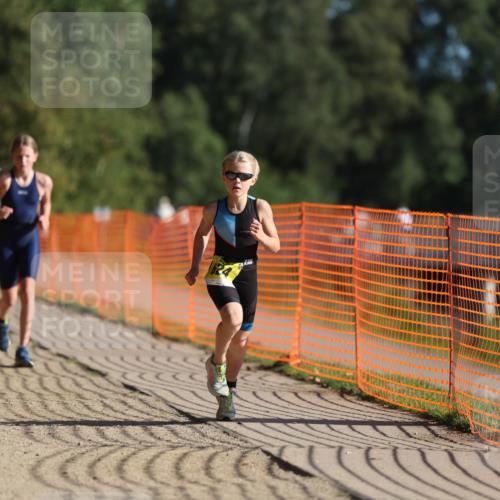 07.09.2025 - 19. Norderstedt Triathlon Michael Strokosch http://msf.ph/oto/8805749 07.09.2025 09:45:51 Laufen 554, 574, 619, 624 meine-sportfotos.de