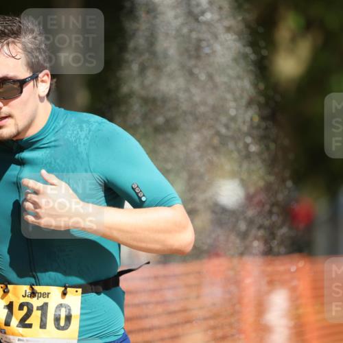 07.09.2025 - 19. Norderstedt Triathlon Michael Strokosch http://msf.ph/oto/8805755 07.09.2025 12:08:22 Laufen 149, 1167, 1210, 1236 meine-sportfotos.de