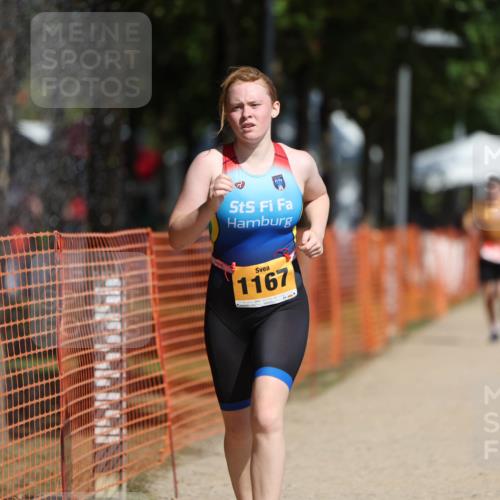07.09.2025 - 19. Norderstedt Triathlon Michael Strokosch http://msf.ph/oto/8805780 07.09.2025 12:08:23 Laufen 149, 1167, 1210, 1236 meine-sportfotos.de