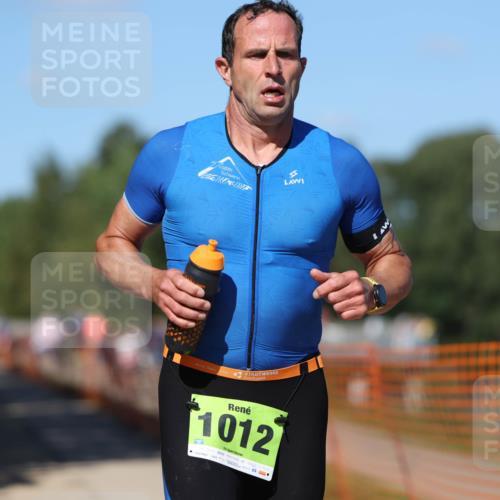 07.09.2025 - 19. Norderstedt Triathlon Michael Strokosch http://msf.ph/oto/8805823 07.09.2025 15:00:09 Laufen 411, 1012 meine-sportfotos.de