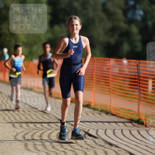 07.09.2025 - 19. Norderstedt Triathlon Michael Strokosch http://msf.ph/oto/8805829 07.09.2025 09:45:54 Laufen 554, 619, 624, 634 meine-sportfotos.de