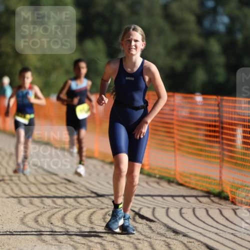 07.09.2025 - 19. Norderstedt Triathlon Michael Strokosch http://msf.ph/oto/8805836 07.09.2025 09:45:55 Laufen 554, 619, 624, 634 meine-sportfotos.de
