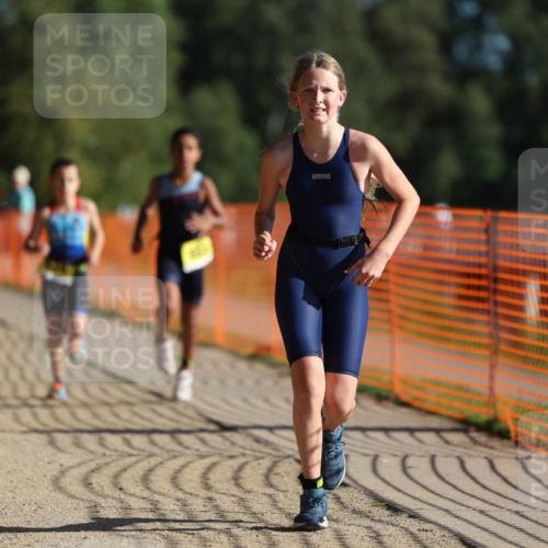 07.09.2025 - 19. Norderstedt Triathlon Michael Strokosch http://msf.ph/oto/8805843 07.09.2025 09:45:55 Laufen 554, 619, 624, 634 meine-sportfotos.de