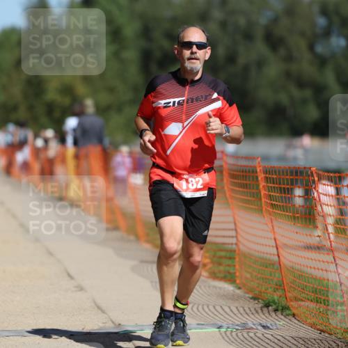 07.09.2025 - 19. Norderstedt Triathlon Michael Strokosch http://msf.ph/oto/8805858 07.09.2025 12:38:16 Laufen 182, 299, 1378 meine-sportfotos.de