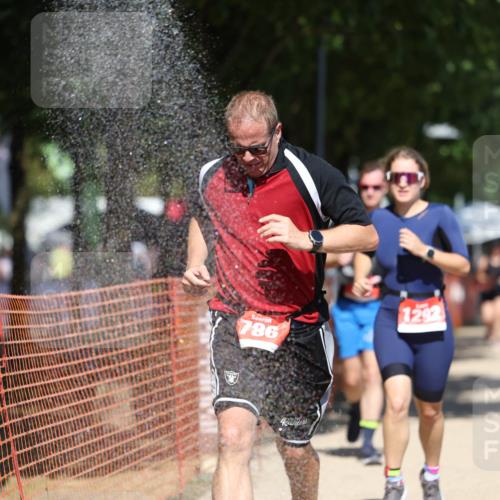 07.09.2025 - 19. Norderstedt Triathlon Michael Strokosch http://msf.ph/oto/8805861 07.09.2025 13:16:46 Laufen 153, 752, 786, 1214, 1261, 1271, 1292, 1345 meine-sportfotos.de