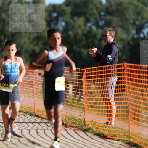 07.09.2025 - 19. Norderstedt Triathlon Michael Strokosch http://msf.ph/oto/8805883 07.09.2025 09:45:58 Laufen 554, 619, 624, 634 meine-sportfotos.de