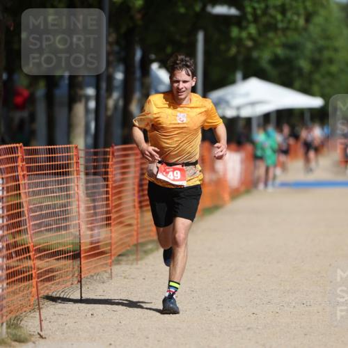 07.09.2025 - 19. Norderstedt Triathlon Michael Strokosch http://msf.ph/oto/8805888 07.09.2025 12:08:28 Laufen 149, 837, 1167 meine-sportfotos.de