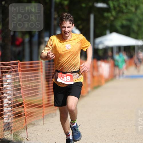 07.09.2025 - 19. Norderstedt Triathlon Michael Strokosch http://msf.ph/oto/8805911 07.09.2025 12:08:29 Laufen 149, 837 meine-sportfotos.de