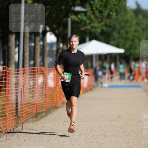 07.09.2025 - 19. Norderstedt Triathlon Michael Strokosch http://msf.ph/oto/8805974 07.09.2025 11:13:16 Laufen 644 meine-sportfotos.de