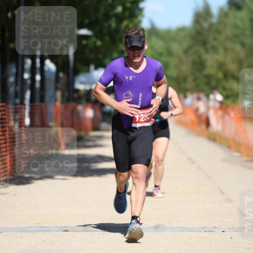 07.09.2025 - 19. Norderstedt Triathlon Michael Strokosch http://msf.ph/oto/8805996 07.09.2025 13:16:56 Laufen 735, 1261, 1283 meine-sportfotos.de